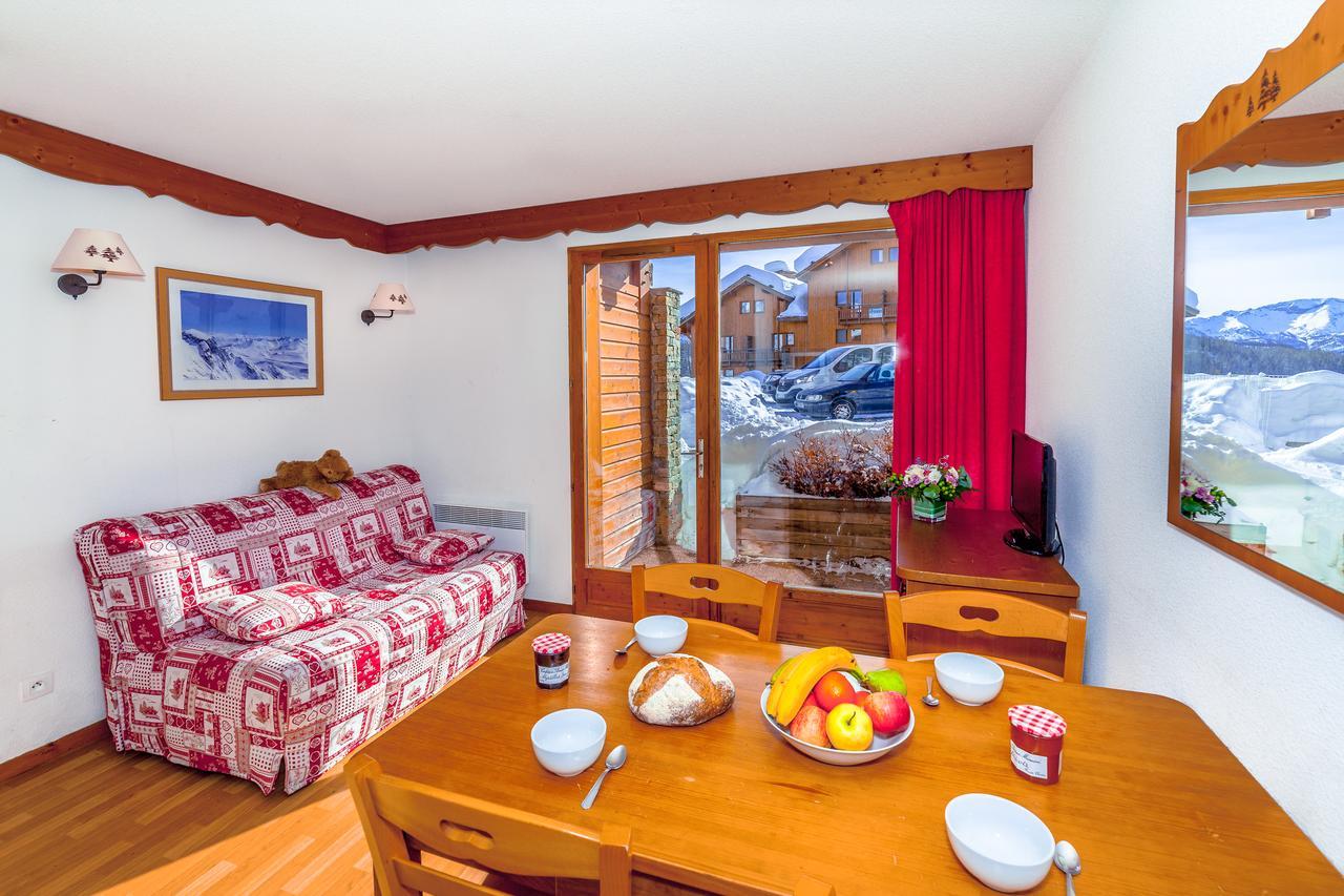 Aparthotel Hameau Des Ecrins By Infinimountain Puy-Saint-Vincent Exteriér fotografie