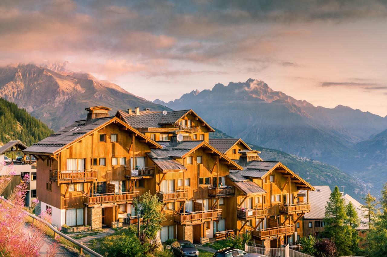 Aparthotel Hameau Des Ecrins By Infinimountain Puy-Saint-Vincent Exteriér fotografie